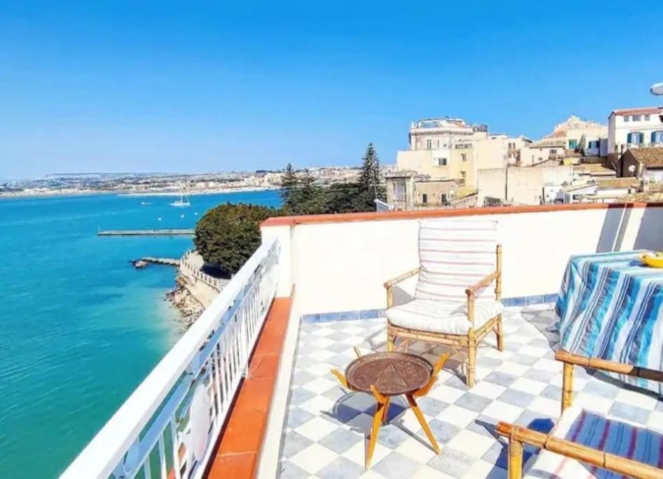 Terrazza Sul Mare Attico "Alfeo E Aretusa" Syracuse Ngoại thất bức ảnh